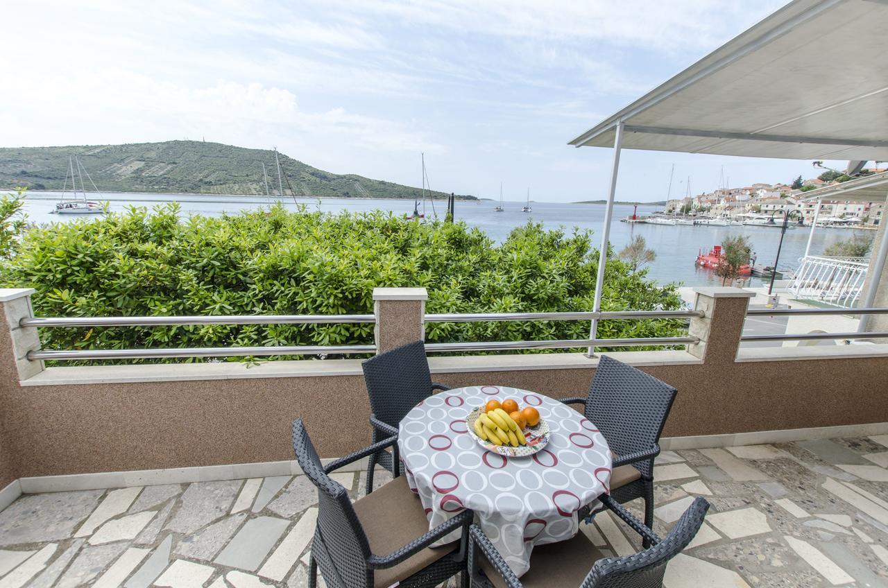 Apartment Danijela Primošten Zewnętrze zdjęcie